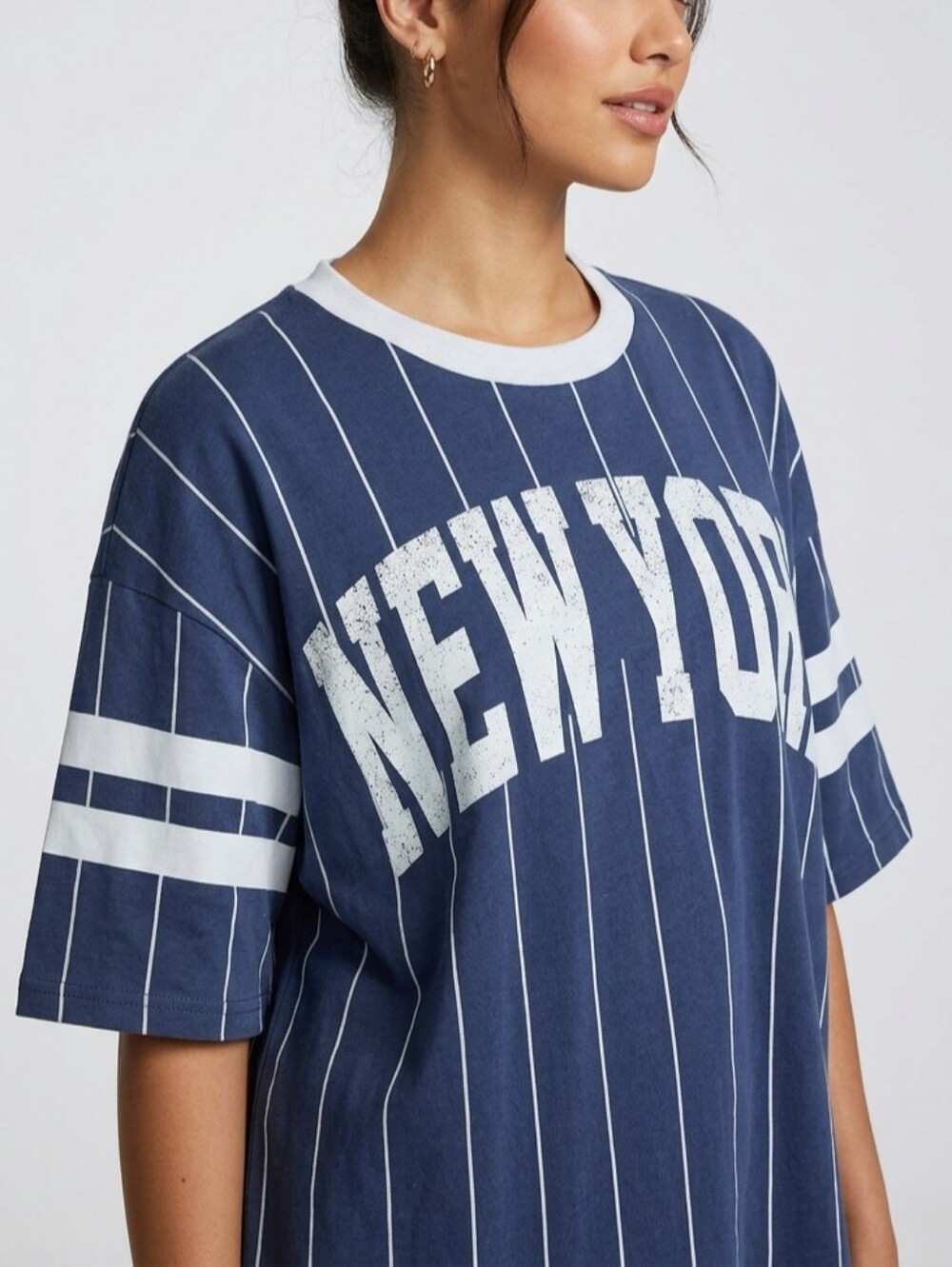 New York 99 Navy Pinstripe Graphic Boxy Fit Tee Size L